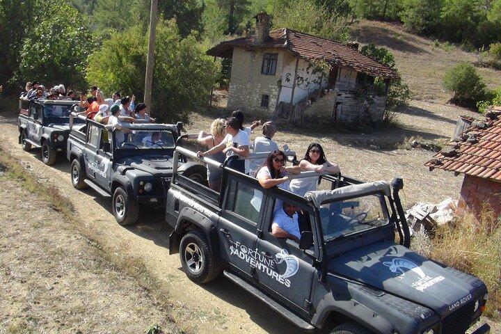 Jeep Safari Adventure in Köprülü Canyon with River Fun
