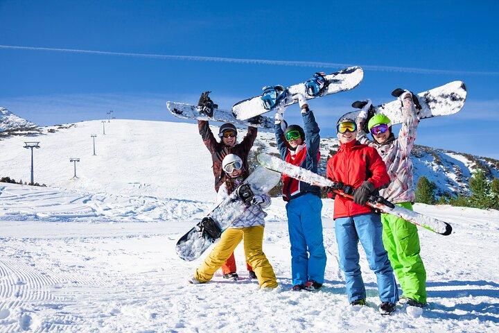 Mt Fuji Ski Resort Tour from Tokyo by Private Vehicle