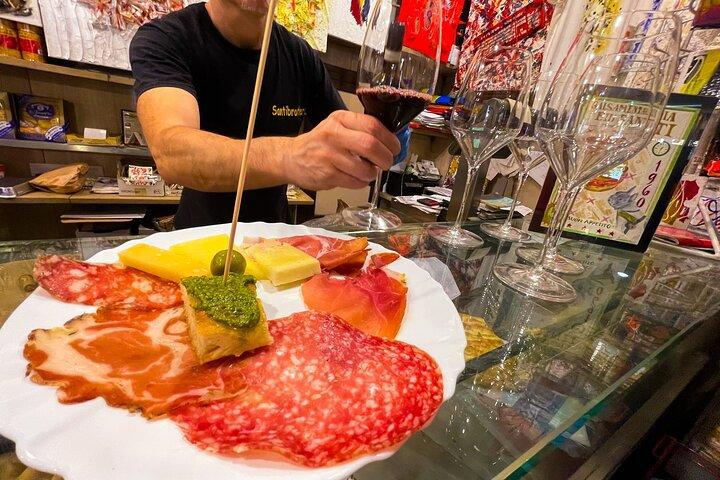 Rome Super Local Street Food Tour in Old Monteverde Neighborhood