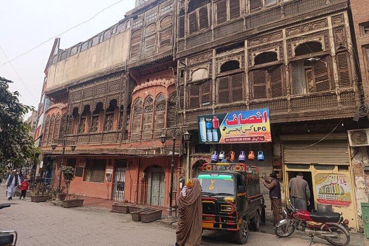 Discover Peshawar Full Day Guided Tour from Islamabad