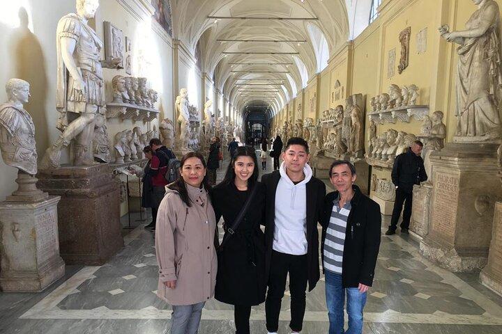 Private Tour: Vatican Museums, Sistine and St Peter's Basilica