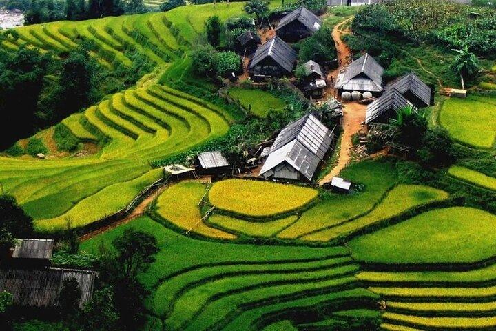 Sapa 2 Days 2 Nights Homestay Motorbike Tour from Hanoi