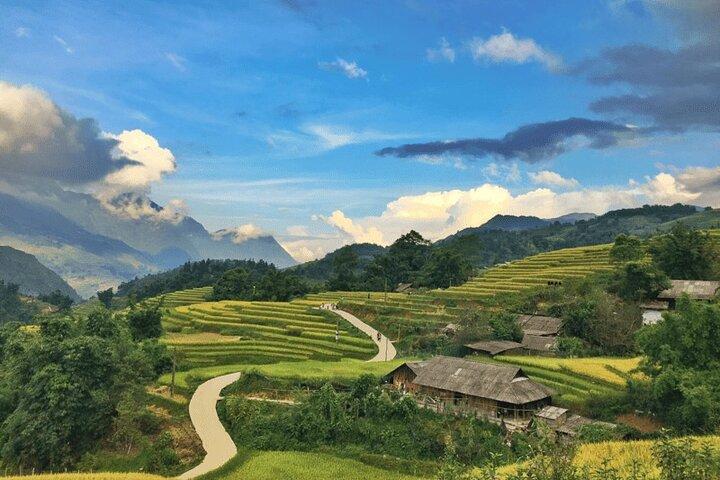 Sapa 2 Days 2 Nights Homestay Motorbike Tour from Hanoi