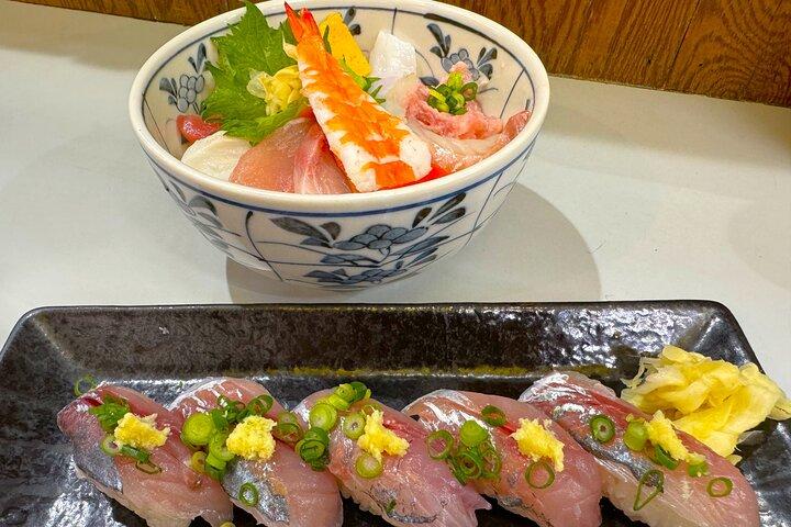 Tokyo Tsukiji Market Tour with Breakfast Tasting – Less Crowded