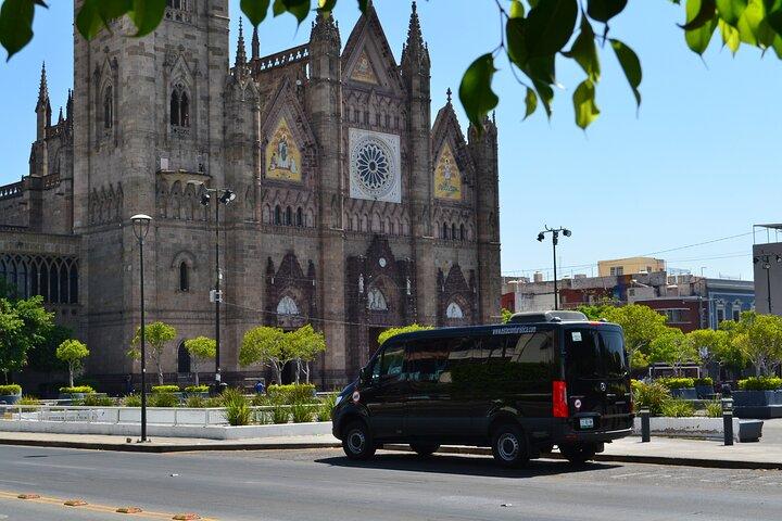Private Airport Transfer to Guadalajara Hotels Safe & Stress-Free