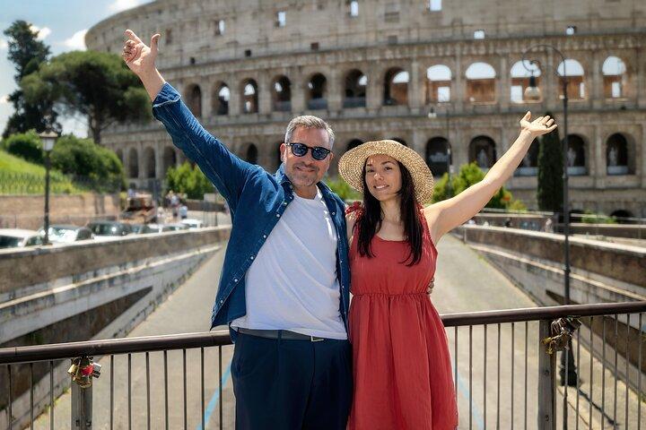 Rome: Private Colosseum, Roman Forum & Palatine Hill Tour