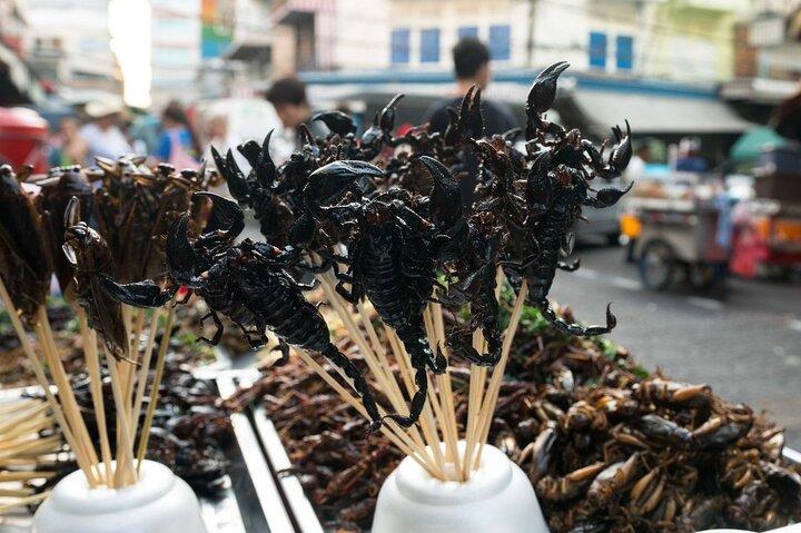 Bangkok Food Tour with a Local: China Town Feast for Foodies 100% Personalized