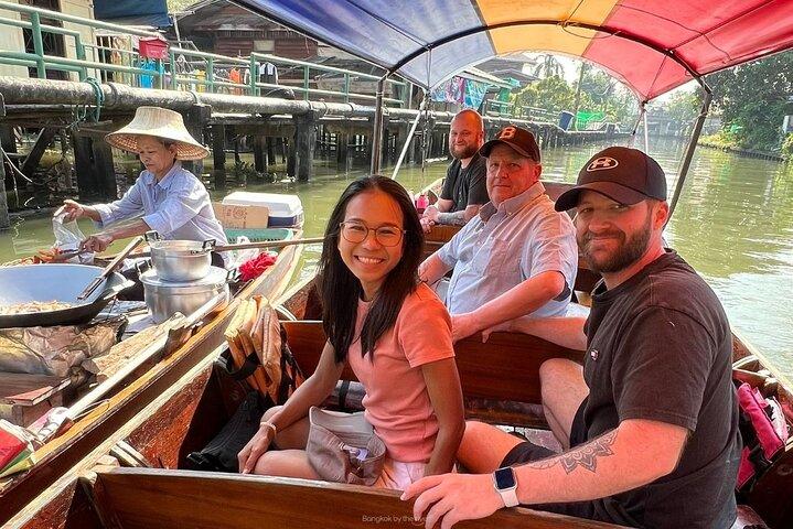 Customizable Private Bangkok Canal Cruise to Big Buddha & Market