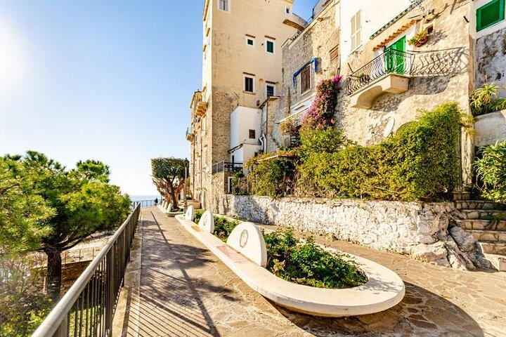 Private Tour of Sperlonga at Sunset