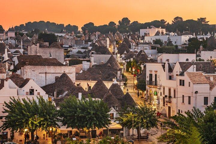 Alberobello Self-Guided Tour Departing from Bari by GT Bus