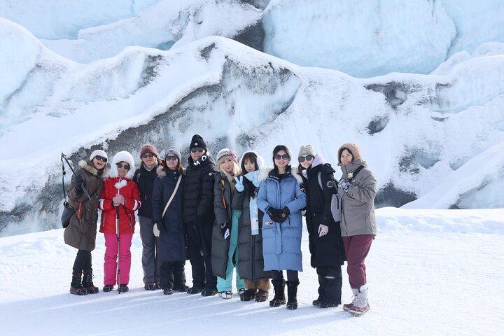 Matanuska Glacier Guided Hike from Anchorage with Gear Included