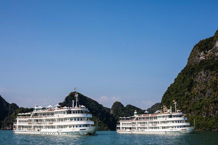 Ultra luxury style-3D/2N amazing activities Halong-Lan Ha- Cat Ba
