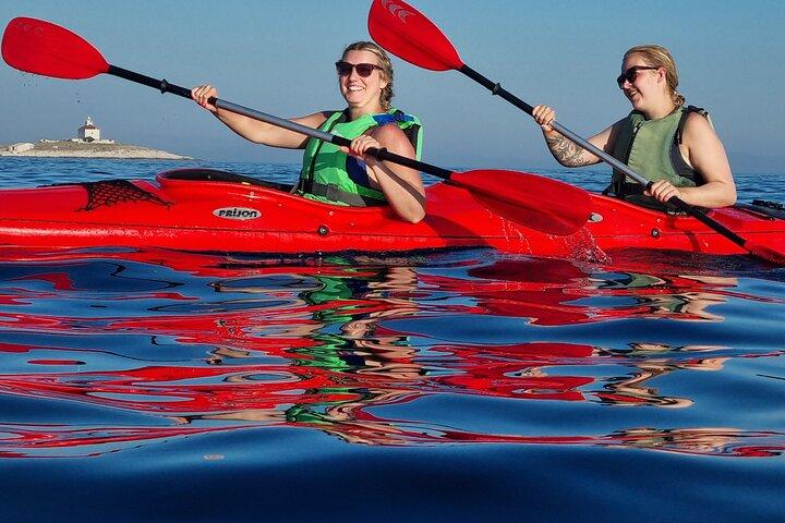 Hvar: Small-Group Sea Kayak Tour to Pakleni Islands