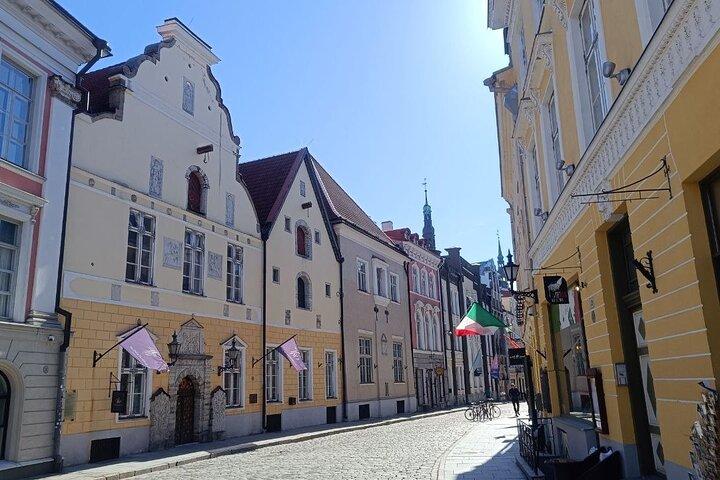 Old Tallinn Highlights & its Medieval Past