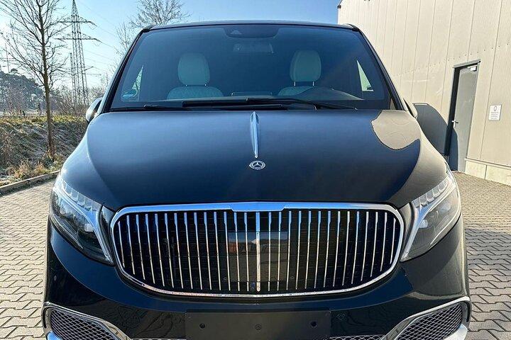 Private CHauffeur 24 Hours Luxury Cars
