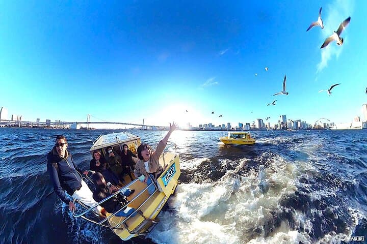 Tokyo: Scenic Bay Cruise with Local Guide on Private Boat