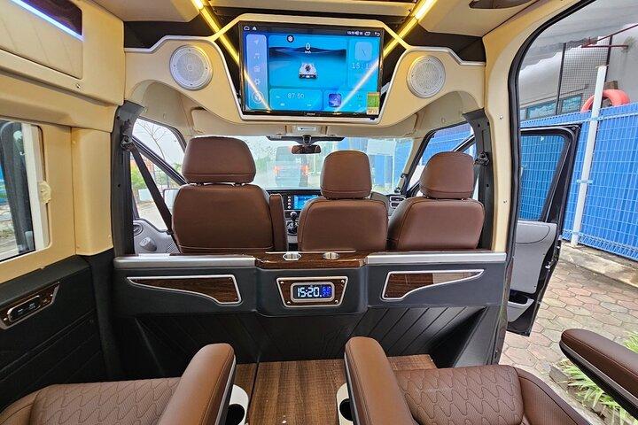 Transfer Ha Long and Ninh Binh by Limousine Bus