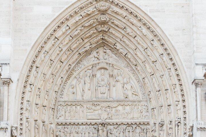 Notre Dame Outside Guided Tour for Kids