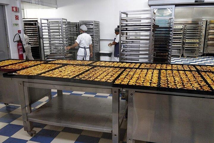 2 Hours Private Tour in Belém by Tuk Tuk-Belém Pastries Included