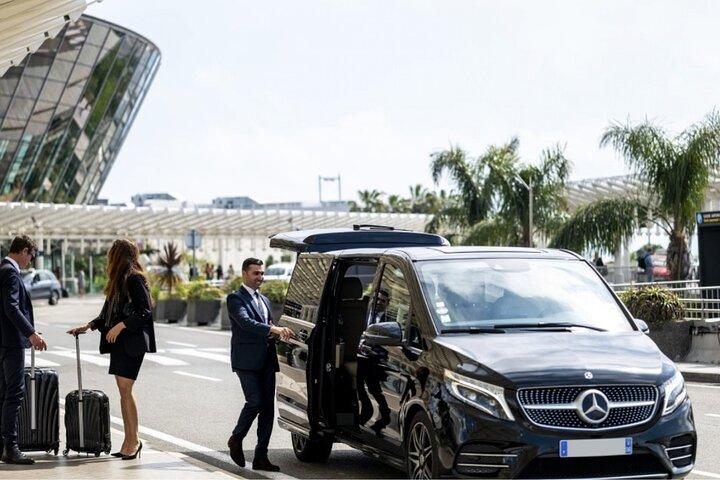 BKK and DMK Private Airport Transfers To Bangkok and Pattaya