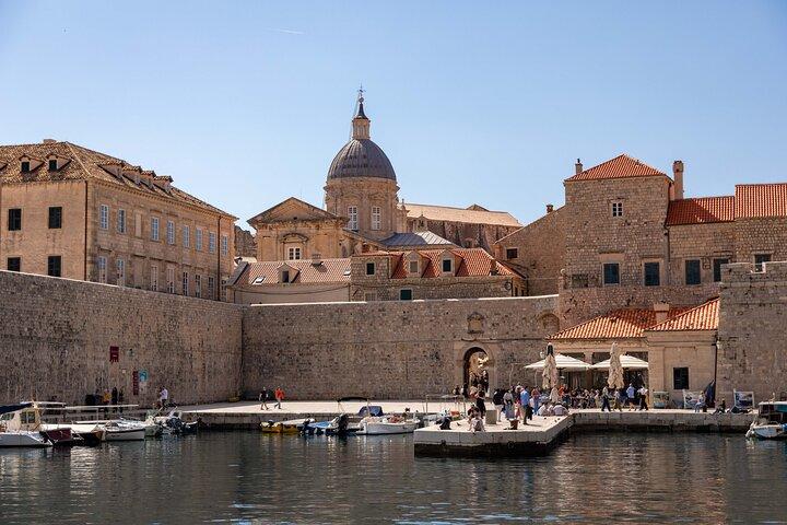 Dubrovnik 45-Minute Boat Tour Around Old Town Walls