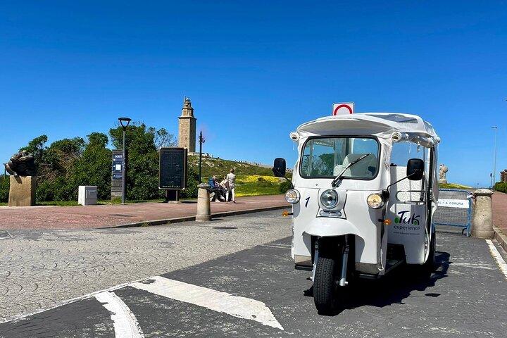 Discover Coruña 1 hour Private Tour in Tuk tuk