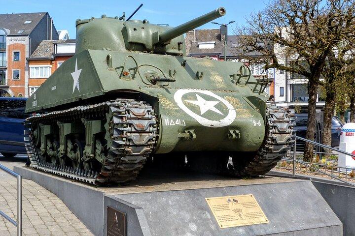 Private Bastogne War Museum, Battlefields and Barracks Tour