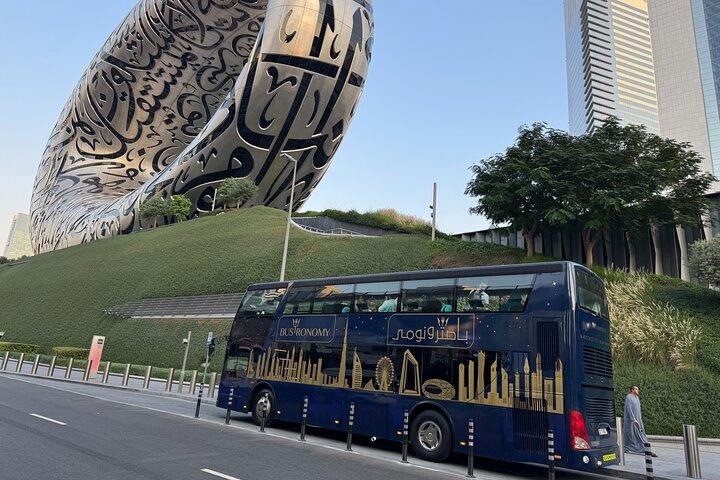 Dubai Bustronomy Gourmet sightseeing Brunch on a Panoramic Bus