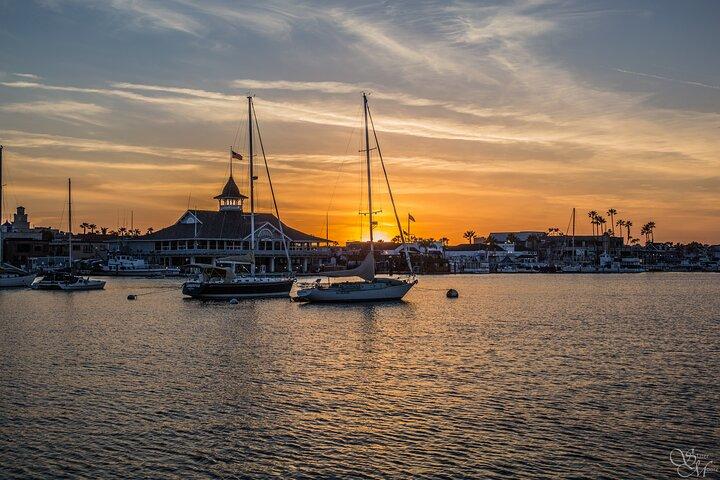 Electric Boat Rental Adventure in Newport Beach (up to 12 ppl)