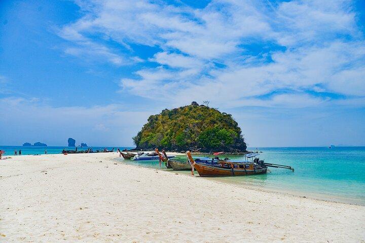 Krabi 4 Islands Day Trip with Snorkeling and Beach Lunch