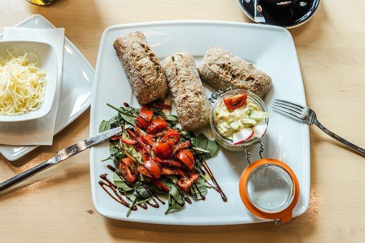 Budapest Food Tour with a Local: A Feast for Foodies 100% Personalized