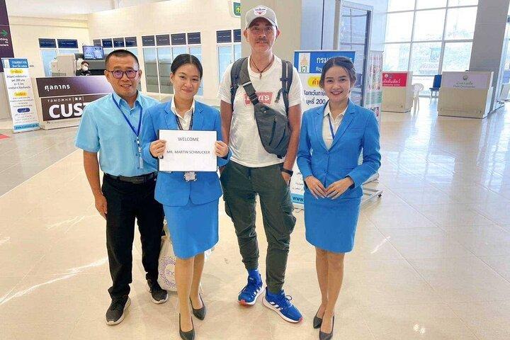 Guided Fast Track Immigration From Aircraft to Arrivals– Bangkok