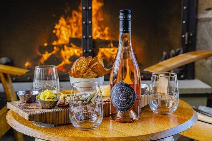 Wine Tour Wolfville Wine Tours in Nova Scotia- 6 Hours
