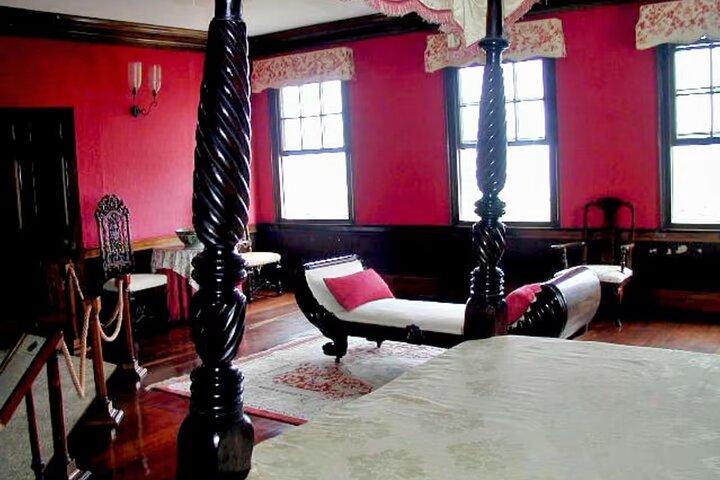 Rose Hall Great House and Montego Bay Tour