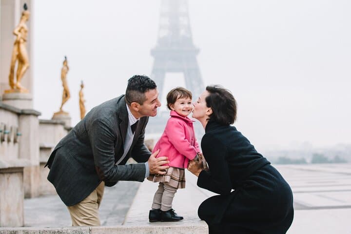 Paris - Family Photoshoot with Kid-Friendly Local Photographer
