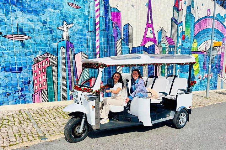 Lisbon: Old Town Tour by Tuk Tuk