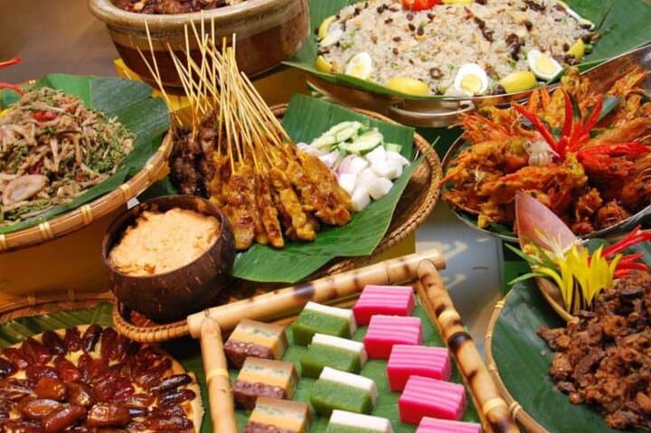 3-Hour Private Street Food Walking Tour in Kuala Lumpur