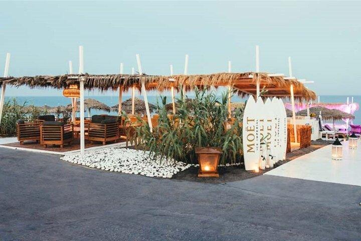 Roundtrip Transfers to Black Sand Beach from Your Santorini Hotel