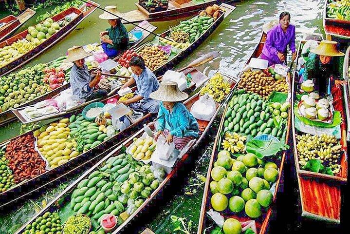 Damnoen Saduak Floating Market and Maeklong Market Tour Bangkok