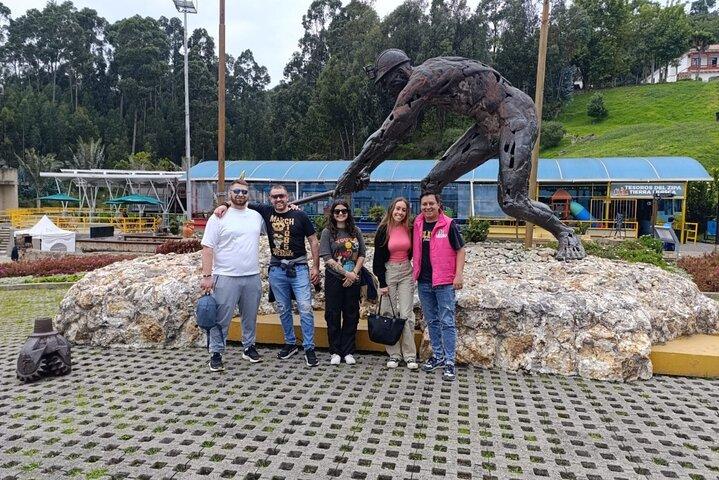Private Tour Cathedral Sal Zipaquira and Laguna Guatavita