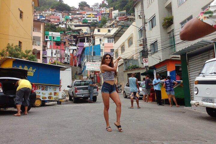 Favela Cultural Tour - Dona Marta