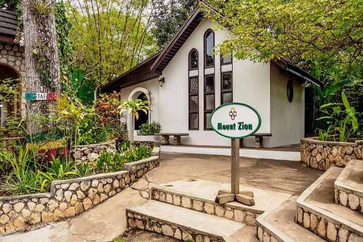 Bob Marley Nine Miles, sightseeing and local food and fruit stop