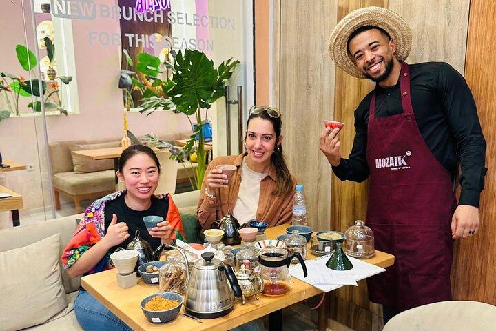 Marrakech: Private - 2H Moroccan Tea & Spiced Coffee Workshop