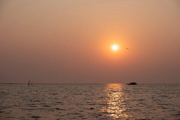 Tonle Sap Floating & Kampong Phluk Village Half-Siem Reap