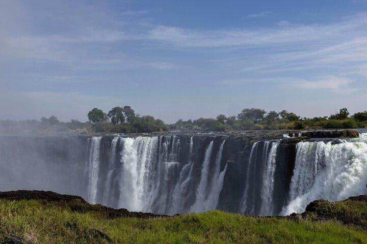 Zimbabwe and Zambia Guided Tour Of The Falls From Both Sides