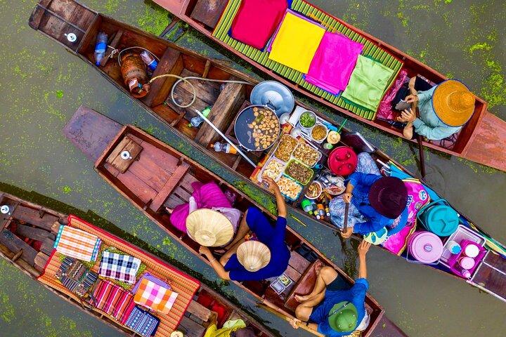 Bangkok: Floating Market & Train Market with Train/Boat ride