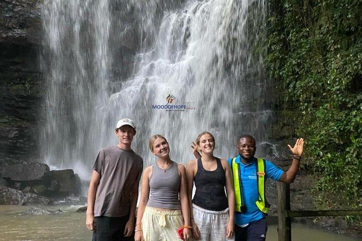 Accra Day Trip to Aburi Botanical Gardens, Waterfalls, Cocoa Farm