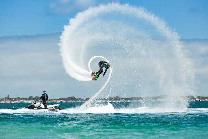 Best Flyboarding Experience in Dubai: Free pics and videos.