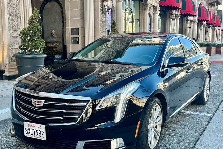 LAX Arrival or Departure Private Transfer to Los Angeles