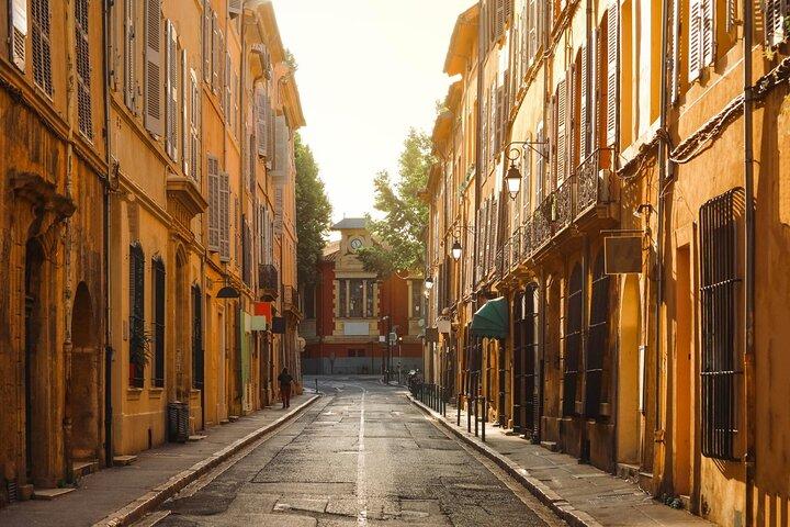 Best Intro to Aix-en-Provence in 2 hours with Local